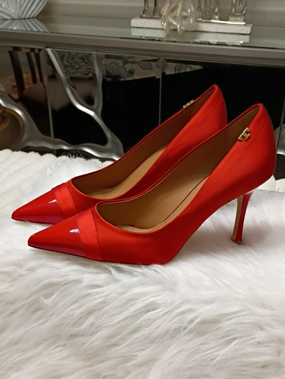 Tory Burch Red Poppy Satin Pointed-Toe Stiletto Pumps Size 5.5